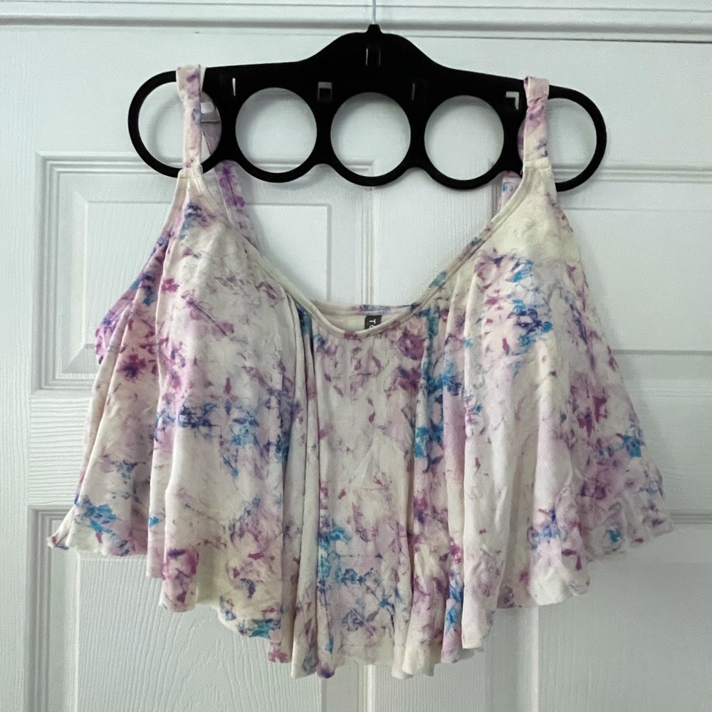 Plus size pink watercolor flounce swim top